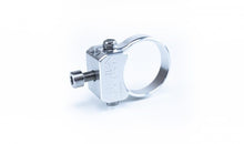 Load image into Gallery viewer, UNIVERSAL MOUNT - SINGLE 8MM FEMALE NYLOCK OR MALE BOLT