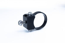 Load image into Gallery viewer, UNIVERSAL MOUNT - SINGLE 8MM FEMALE NYLOCK OR MALE BOLT