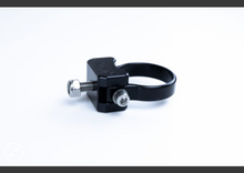 Load image into Gallery viewer, UNIVERSAL MOUNT - SINGLE 8MM FEMALE NYLOCK OR MALE BOLT