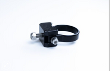 Load image into Gallery viewer, UNIVERSAL MOUNT - SINGLE 8MM FEMALE NYLOCK OR MALE BOLT