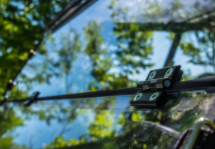 Load image into Gallery viewer, KAWASAKI TERYX SCRATCH RESISTANT FLIP DOWN WINDSHIELD