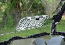 Load image into Gallery viewer, POLARIS RANGER FULL-SIZE 570 SCRATCH RESISTANT VENTED FULL WINDSHIELD