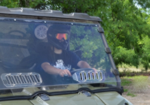Load image into Gallery viewer, POLARIS RANGER FULL-SIZE 570 SCRATCH RESISTANT VENTED FULL WINDSHIELD