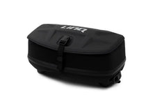 Load image into Gallery viewer, LinQ 4.5 US Gal (17 L) Sport Bag
