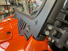 Load image into Gallery viewer, ALPHA WINDSHIELD CF Moto Z Force 800 Windshield
