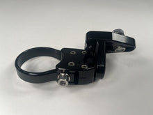 Load image into Gallery viewer, LARGE BASE ADJUSTABLE LIGHT MOUNT
