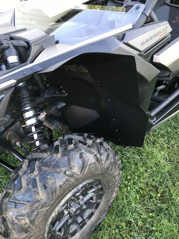 CAN-AM MAVERICK X3 WIDE MOLDED FENDERS/FENDER FLARES